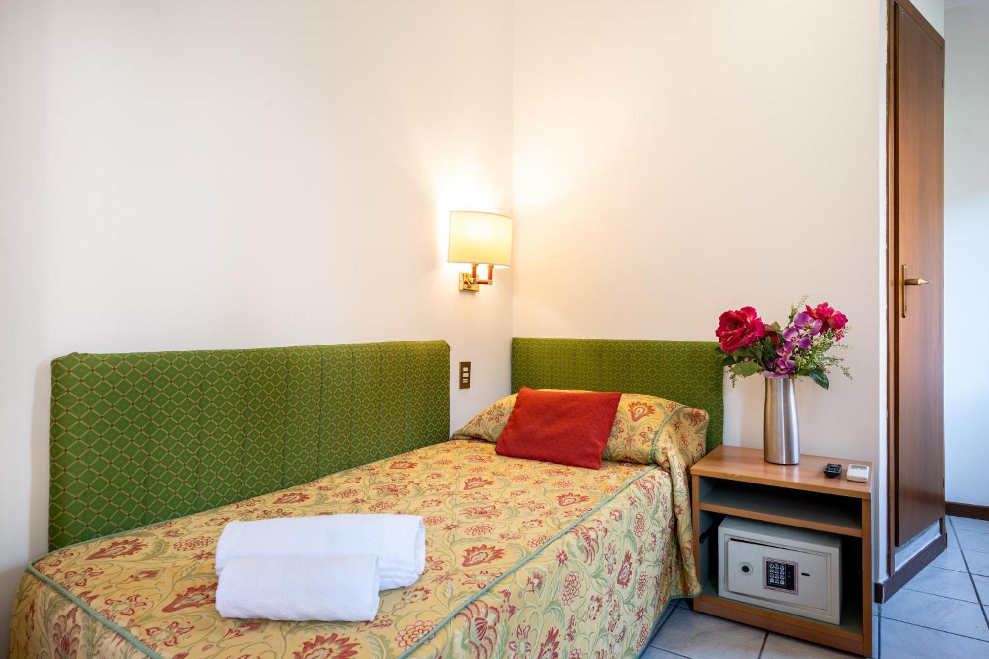 Camelia Rooms Venice Guesthouse Mestre Zewnętrze zdjęcie